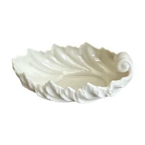 Lenox Vintage Acanthus Leaf Cream Porcelain Small 6” Bowl